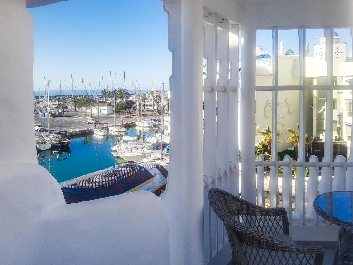 Homelystay-Benalmadena, Puerto Marina エクステリア 写真