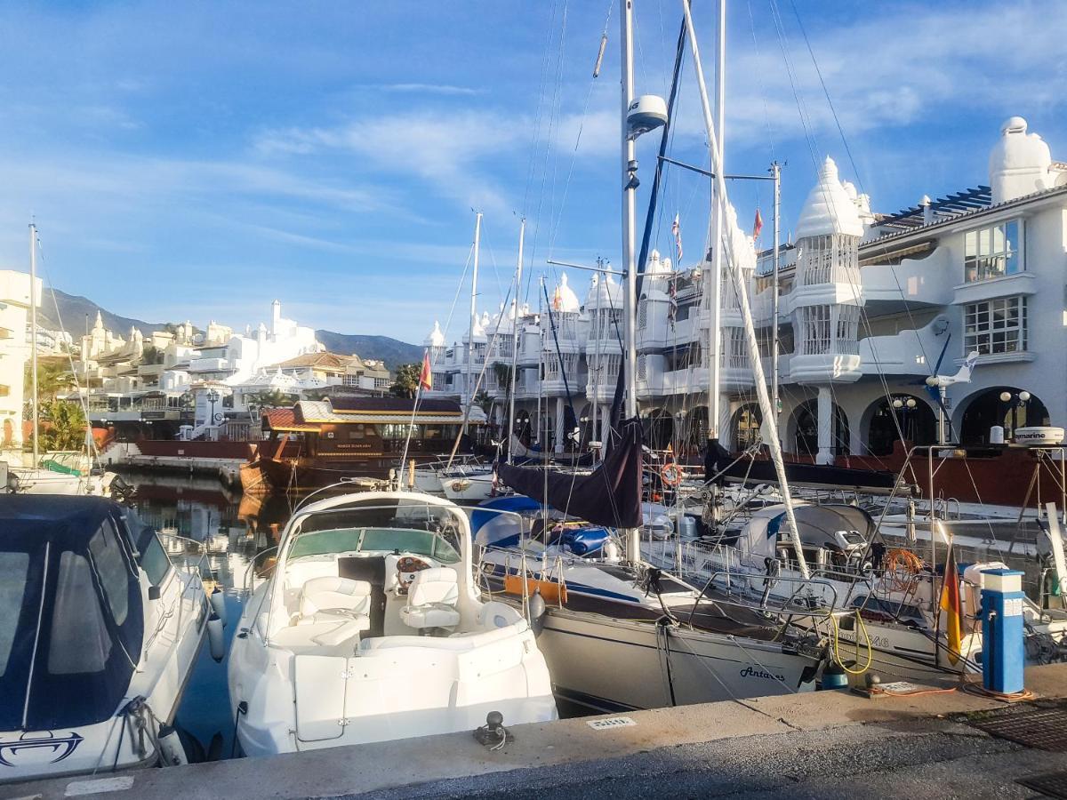 Homelystay-Benalmadena, Puerto Marina エクステリア 写真